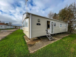 Lovely 8 Berth Caravan At Broadland Sands Holiday Park Ref 20325Bs